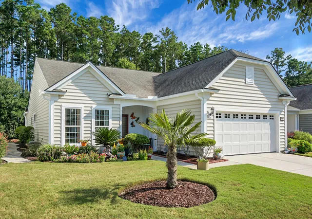 Photo 1 of Single family home for sale at 597 Eastern Isle Ave, Summerville, SC 29486 | MLS# 26024884 | Listing updated on 2026-09-03
