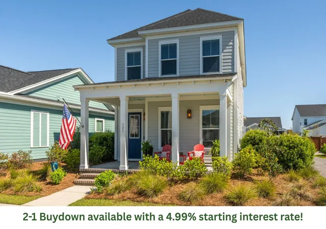 Photo 1 of Single family home for sale at 305 Eclipse St, Summerville, SC 29486 | MLS# 26025076 | Listing updated on 2026-09-04