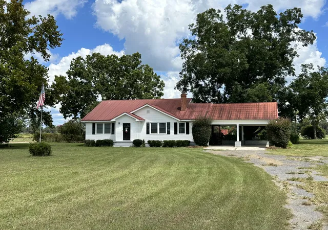 Single family home for sale at 9715 Old State Rd, Cameron, SC 29030 | MLS# 26024853