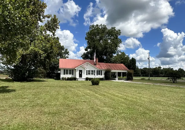 Photo 2 of Single family home for sale at 9715 Old State Rd, Cameron, SC 29030 | MLS# 26024853 | Listing updated on 2026-09-11