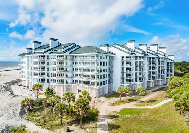 Photo 1 of Townhouse for sale at 9510 Palmetto Dr #Apt 1507, Isle Of Palms, SC 29451 | MLS# 26025054 | Listing updated on 2026-09-08
