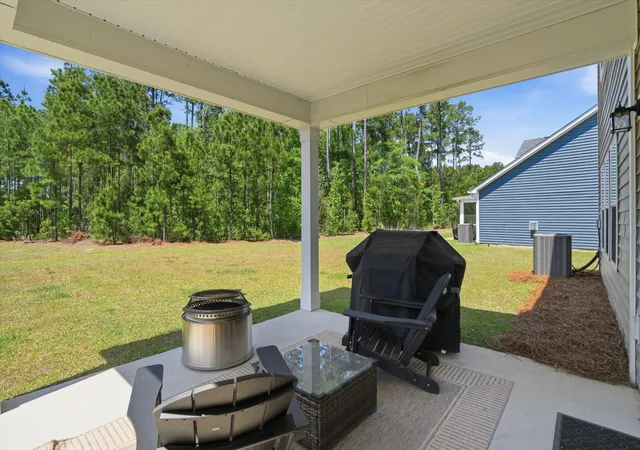 Photo 3 of Single family home for sale at 4432 Palm Shadow Dr, Summerville, SC 29485 | MLS# 26027964 | Listing updated on 2026-10-12