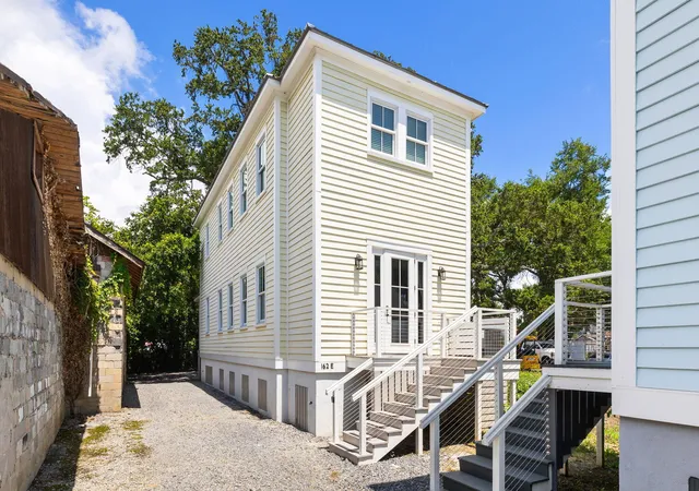 Photo 4 of Single family home for sale at 162 Spring St #E, Charleston, SC 29403 | MLS# 26026499 | Listing updated on 2026-09-23