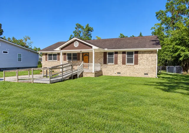 Single family home for sale at 5920 Maple St, Hanahan, SC 29410 | MLS# 26027063