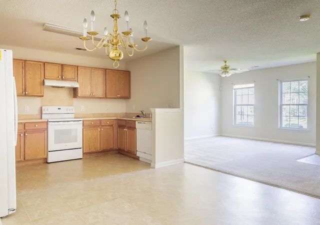Photo 4 of Single family home for sale at 8760 Red Oak Dr, Charleston, SC 29406 | MLS# 26025019 | Listing updated on 2026-09-04