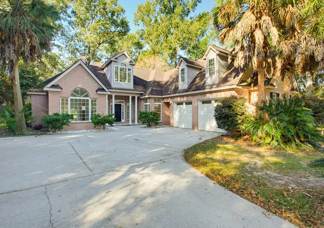 Photo 1 of Single family home for sale at 238 Oakwood Dr, Hardeeville, SC 29927 | MLS# 26029366 | Listing updated on 2026-10-28