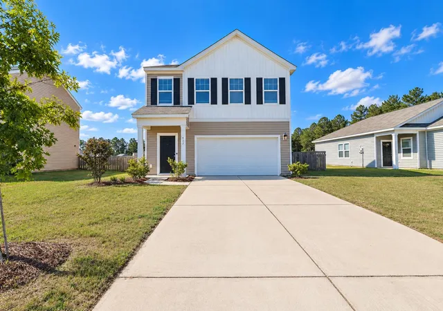 Photo 3 of Single family home for sale at 433 Pender Woods Dr, Summerville, SC 29486 | MLS# 26025314 | Listing updated on 2026-10-21