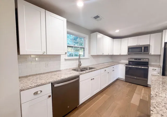 Photo 2 of Single family home for sale at 2697 Louise Dr, North Charleston, SC 29405 | MLS# 26025602 | Listing updated on 2026-09-11