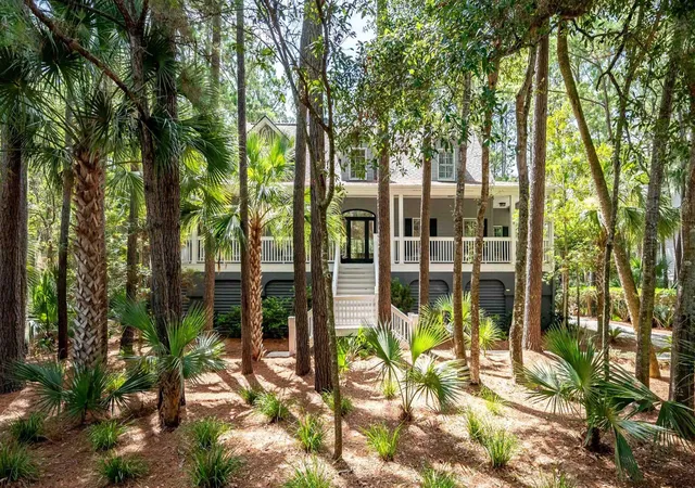 Photo 2 of Single family home for sale at 252 Governors Dr, Johns Island, SC 29455 | MLS# 26024876 | Listing updated on 2026-09-09