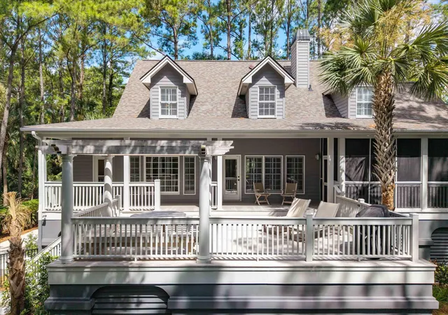 Photo 3 of Single family home for sale at 252 Governors Dr, Johns Island, SC 29455 | MLS# 26024876 | Listing updated on 2026-09-09