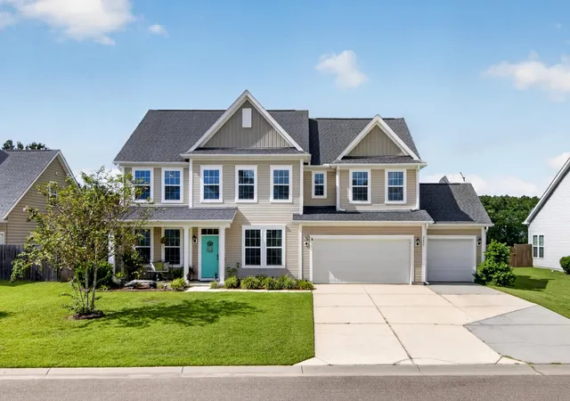 Photo 2 of Single family home for sale at 2209 Pimlico Dr, Ridgeville, SC 29472 | MLS# 26025248 | Listing updated on 2026-10-05
