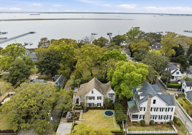 Photo 2 of Single family home for sale at 207 Pitt St, Mount Pleasant, SC 29464 | MLS# 26026506 | Listing updated on 2026-10-23