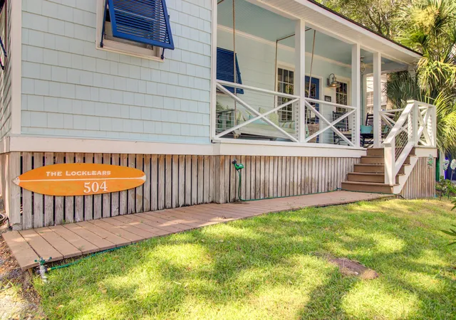 Photo 3 of Single family home for sale at 504 E Cooper Ave, Folly Beach, SC 29439 | MLS# 26024640 | Listing updated on 2026-09-01