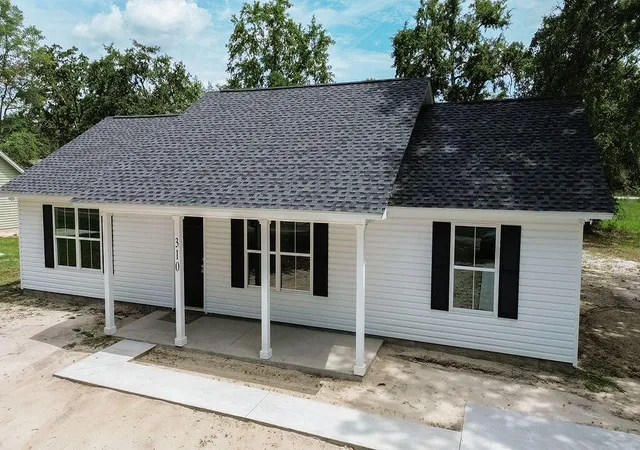 Photo 2 of Sale Pending at 310 Kathy Ave, Hampton, SC 29924 | MLS# 26003855 | Listing updated on 2026-09-15