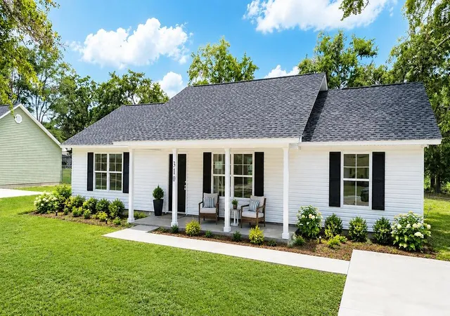 Photo 3 of Sale Pending at 310 Kathy Ave, Hampton, SC 29924 | MLS# 26003855 | Listing updated on 2026-09-15