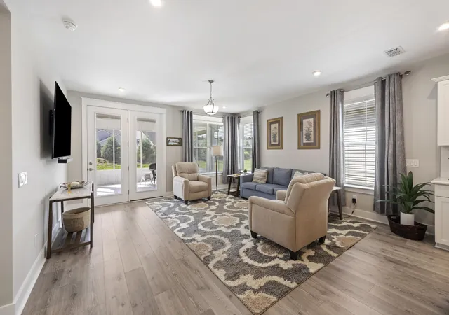 Photo 2 of Single family home for sale at 119 Leeward Landing, Summerville, SC 29486 | MLS# 26025550 | Listing updated on 2026-09-19