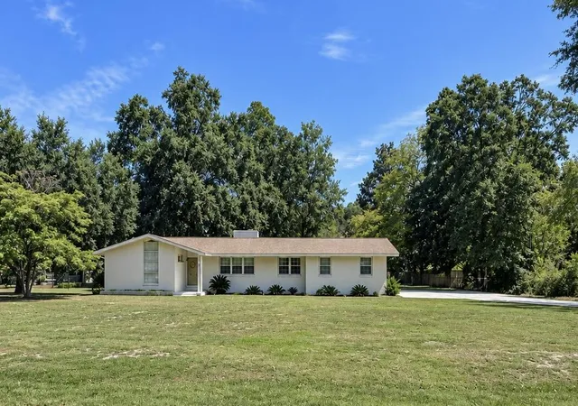 Photo 2 of Single family home for sale at 1420 Tolly Ganly Cir, Orangeburg, SC 29118 | MLS# 26025338 | Listing updated on 2026-09-16