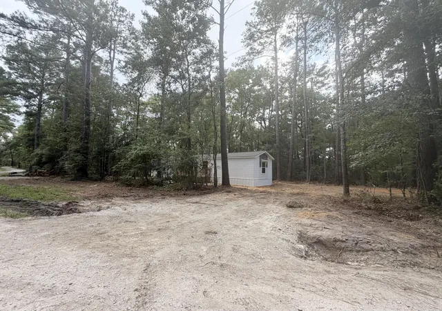 Photo 3 of Manufactured home for sale at 911 Poling Ln, Round O, SC 29474 | MLS# 26025425 | Listing updated on 2026-09-20