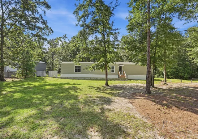 Photo 3 of Manufactured home for sale at 5976 Pleasant Grv Rd, Walterboro, SC 29488 | MLS# 26026012 | Listing updated on 2026-10-09