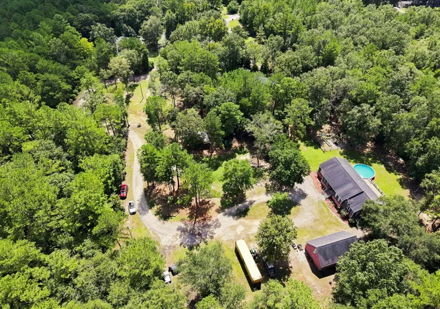 Photo 48 of Single family home for sale at 725 Yellow Brick Rd, Bonneau, SC 29431 | MLS# 26025087 | Listing updated on 2026-09-09