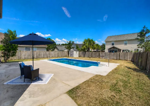Photo 4 of Single family home for sale at 7017 Lanier St, Hanahan, SC 29410 | MLS# 26024977 | Listing updated on 2026-09-10