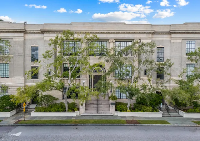 Townhouse for sale at 3 Chisolm St #Unit 203, Charleston, SC 29401 | MLS# 26025249