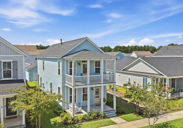 Photo 1 of Single family home for sale at 617 Trio Ln, Summerville, SC 29486 | MLS# 26025930 | Listing updated on 2026-10-26