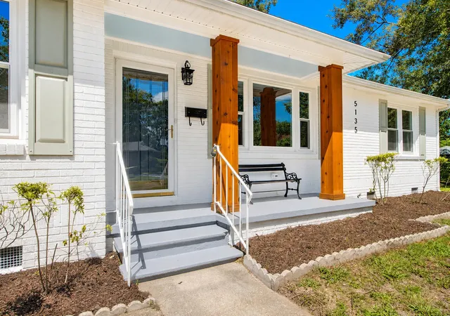 Photo 3 of Single family home for sale at 5135 Conway St, North Charleston, SC 29405 | MLS# 26025112 | Listing updated on 2026-09-11