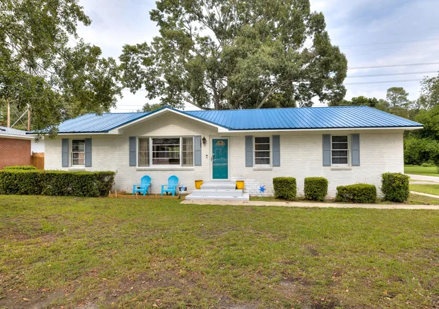 Photo 2 of Single family home for sale at 12969 Sc 260, Manning, SC 29102 | MLS# 26024848 | Listing updated on 2026-09-16