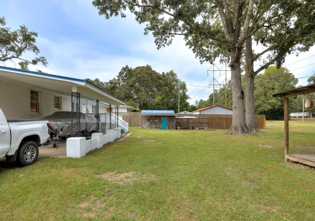 Photo 3 of Single family home for sale at 12969 Sc 260, Manning, SC 29102 | MLS# 26024848 | Listing updated on 2026-09-16