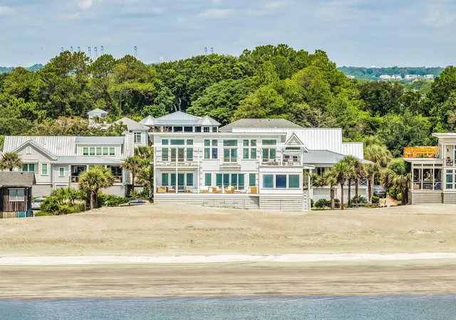 Photo 3 of Single family home for sale at 3013 Marshall Blvd, Sullivans Island, SC 29482 | MLS# 26024639 | Listing updated on 2026-09-08