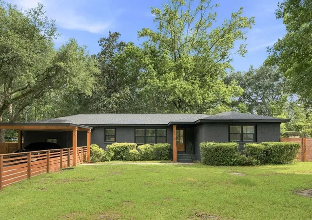 Photo 1 of Single family home for sale at 1146 Browning Rd, Charleston, SC 29407 | MLS# 26025888 | Listing updated on 2026-09-16