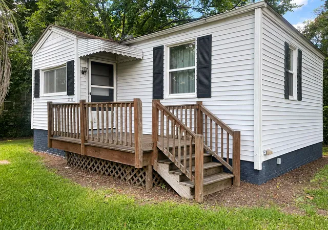 Photo 1 of Single family home for sale at 2730 Constitution Ave, North Charleston, SC 29405 | MLS# 26027156 | Listing updated on 2026-10-04