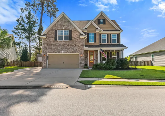 Photo 2 of Single family home for sale at 206 Yeamans Way, Summerville, SC 29483 | MLS# 26028091 | Listing updated on 2026-10-12