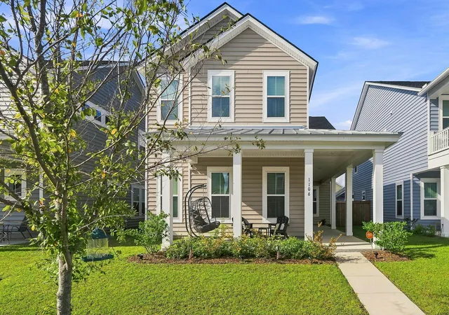 Photo 2 of Single family home for sale at 1106 Spotflower St, Summerville, SC 29485 | MLS# 26026516 | Listing updated on 2026-10-02