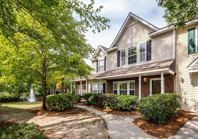 Photo 1 of Townhouse for sale at 901 Elm Hall Cir, Summerville, SC 29483 | MLS# 26028018 | Listing updated on 2026-10-23