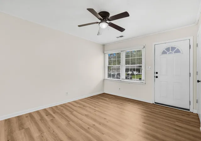 Photo 4 of Single family home for sale at 434 Clarine Dr, Goose Creek, SC 29445 | MLS# 26025556 | Listing updated on 2026-09-11