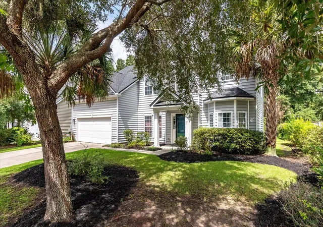 Photo 3 of Single family home for sale at 5284 Mulholland Dr, Summerville, SC 29485 | MLS# 26024709 | Listing updated on 2026-09-14