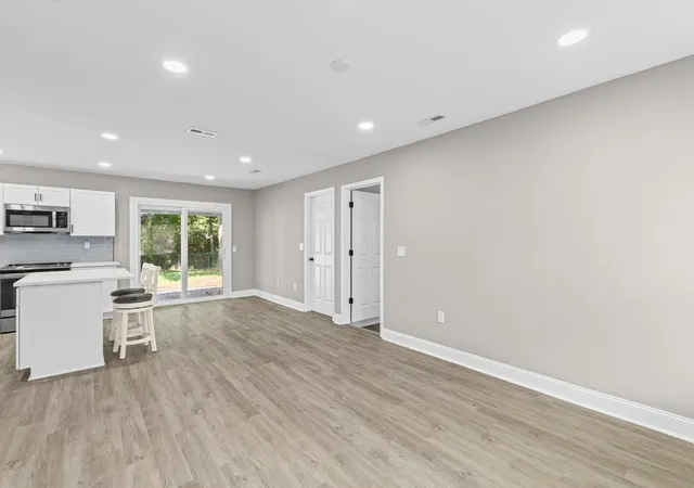 Photo 4 of Single family home for sale at 305 Elliott Dr, Ladson, SC 29456 | MLS# 26024885 | Listing updated on 2026-09-03