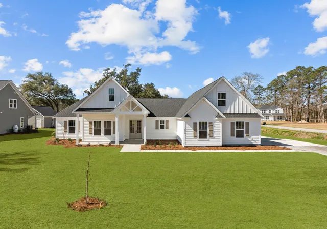 Photo 1 of Single family home for sale at 6754 Ruffin Rd, Ruffin, SC 29475 | MLS# 26025907 | Listing updated on 2026-09-16