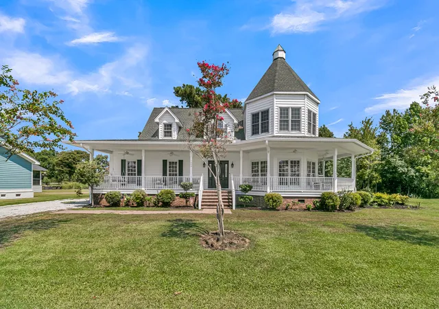 Photo 3 of Single family home for sale at 1232 Longpoint Rd, Cross, SC 29436 | MLS# 26024961 | Listing updated on 2026-09-16