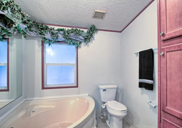 Photo 4 of Manufactured home for sale at 930 Red Bank Rd, Walterboro, SC 29488 | MLS# 26025207 | Listing updated on 2026-09-15
