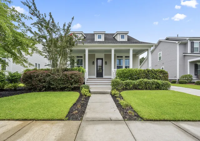 Photo 1 of Single family home for sale at 4176 Home Town Ln, Ravenel, SC 29470 | MLS# 26024707 | Listing updated on 2026-09-01