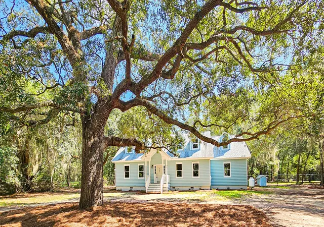 Photo 1 of Single family home for sale at 8780 Palmetto Rd, Edisto Island, SC 29438 | MLS# 26024836 | Listing updated on 2026-09-23
