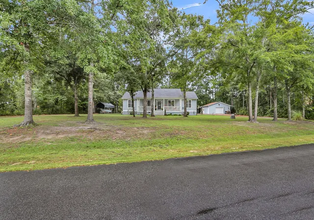 Photo 1 of Single family home for sale at 7243 Raw Dew Dr, Awendaw, SC 29429 | MLS# 26026825 | Listing updated on 2026-10-26