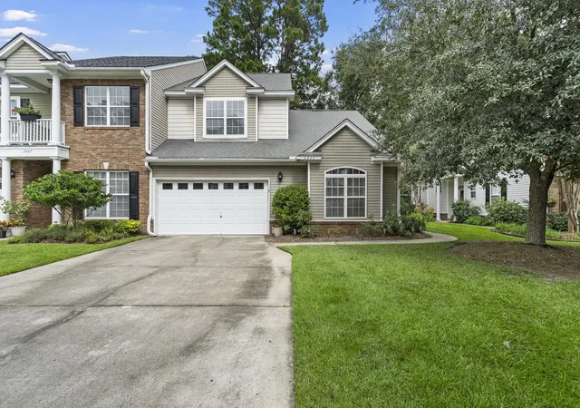 Photo 1 of Townhouse for sale at 2463 Draymohr Ct, Mount Pleasant, SC 29466 | MLS# 26027305 | Listing updated on 2026-10-16