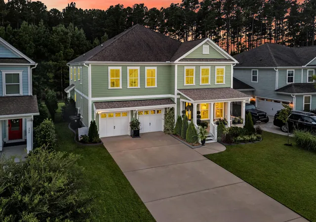 Photo 3 of Single family home for sale at 297 Calm Water Way, Summerville, SC 29486 | MLS# 26024923 | Listing updated on 2026-09-17