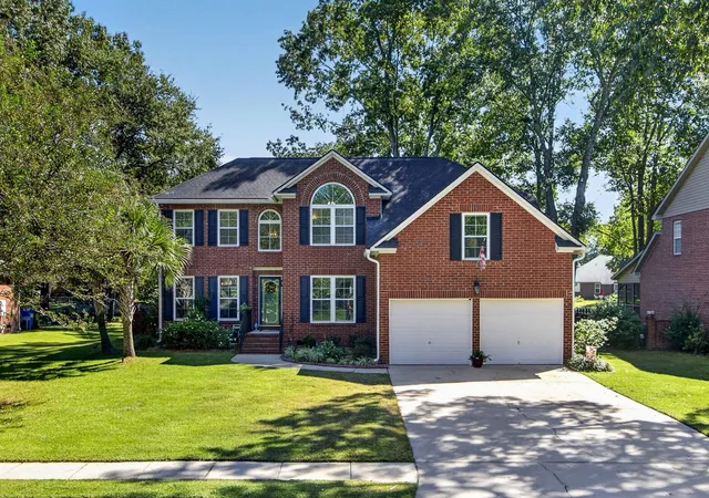 Photo 1 of Single family home for sale at 5484 Clearview Dr, North Charleston, SC 29420 | MLS# 26027025 | Listing updated on 2026-10-14