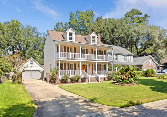 Photo 2 of Single family home for sale at 306 Anadale Ct, North Charleston, SC 29418 | MLS# 26024611 | Listing updated on 2026-09-07