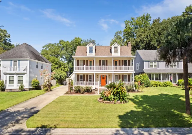 Photo 3 of Single family home for sale at 306 Anadale Ct, North Charleston, SC 29418 | MLS# 26024611 | Listing updated on 2026-09-07